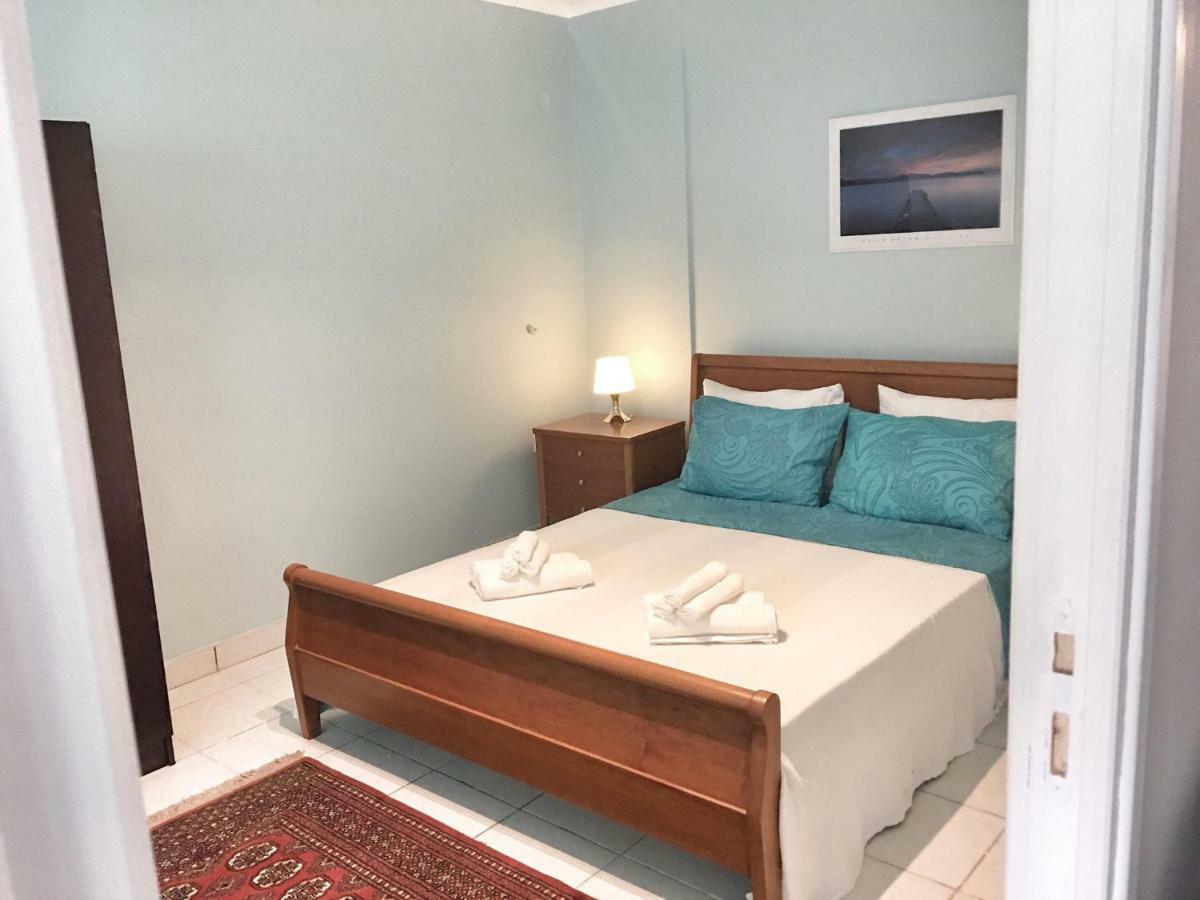 Renovated Apt 100M From Beach Wifi Ac Anavyssos Bagian luar foto