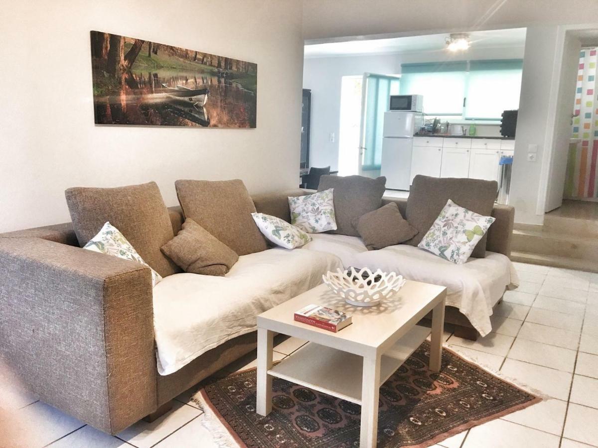 Renovated Apt 100M From Beach Wifi Ac Anavyssos Bagian luar foto