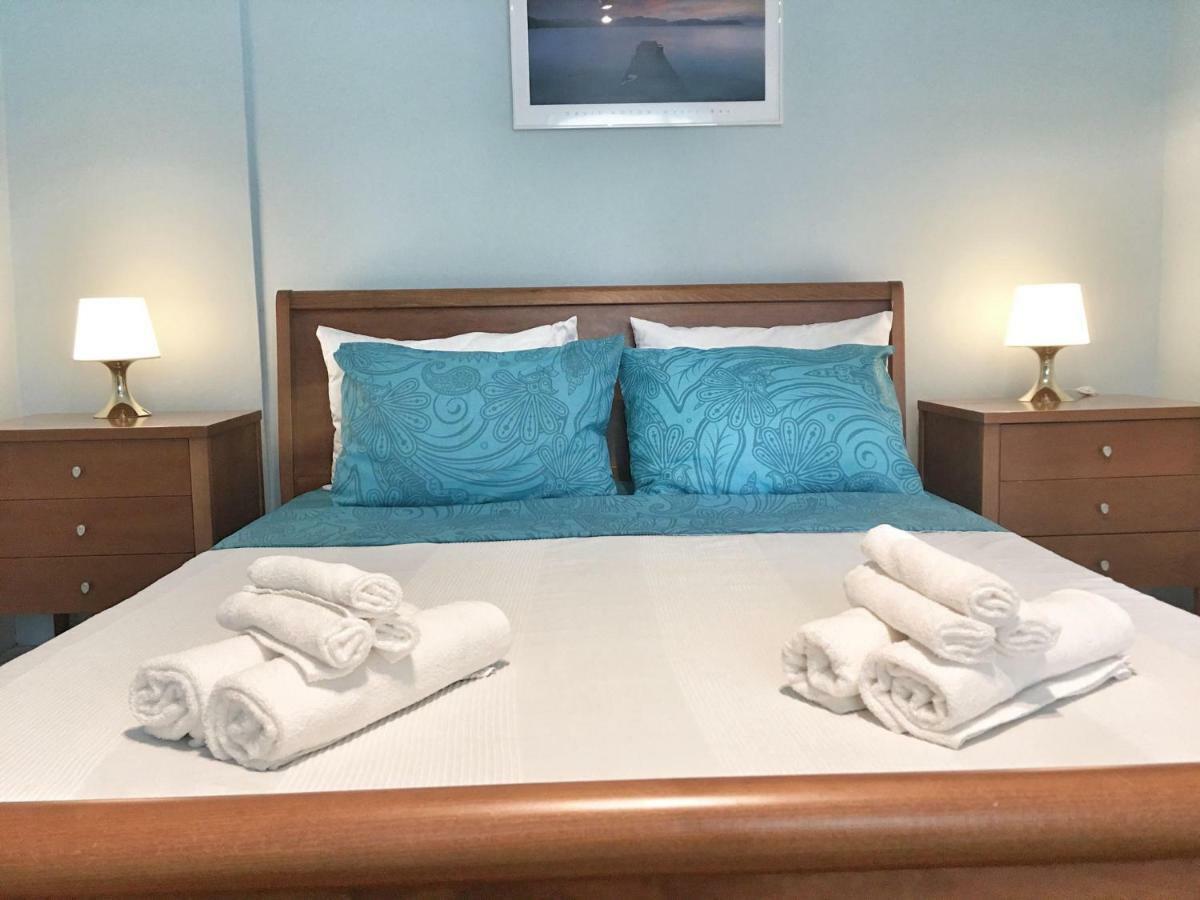Renovated Apt 100M From Beach Wifi Ac Anavyssos Bagian luar foto