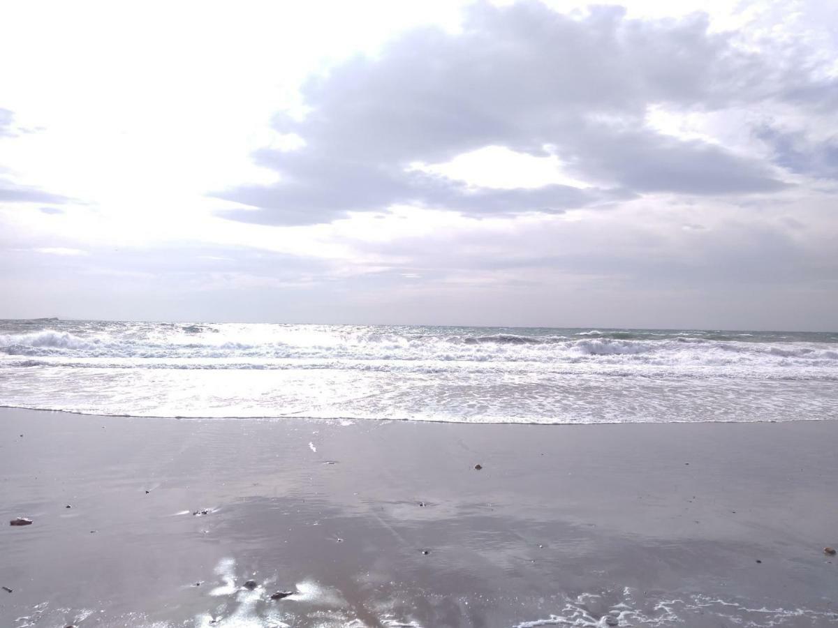 Renovated Apt 100M From Beach Wifi Ac Anavyssos Bagian luar foto